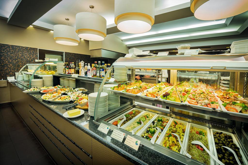 Hotel Europa Fit Hévíz Εξωτερικό φωτογραφία
